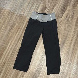 Lululemon cropped leggings